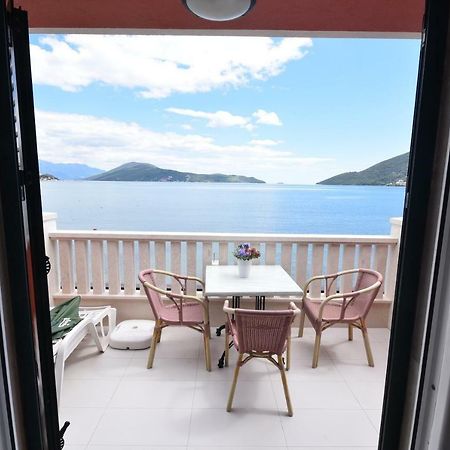 Appartamento Grifone Coastline Herceg Novi Esterno foto