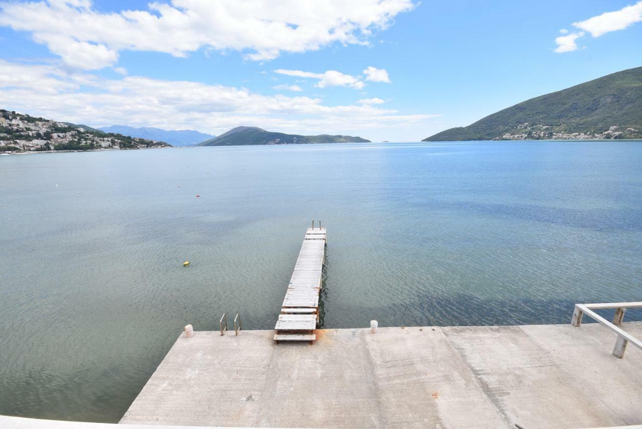 Appartamento Grifone Coastline Herceg Novi Esterno foto